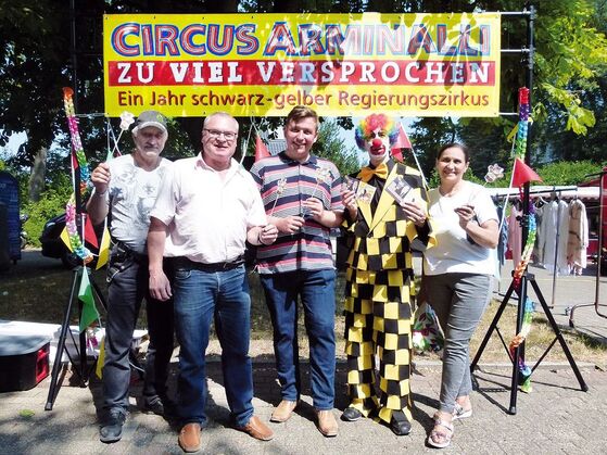 Circus Arminalli auf dem Ückendorfer Wochenmarkt